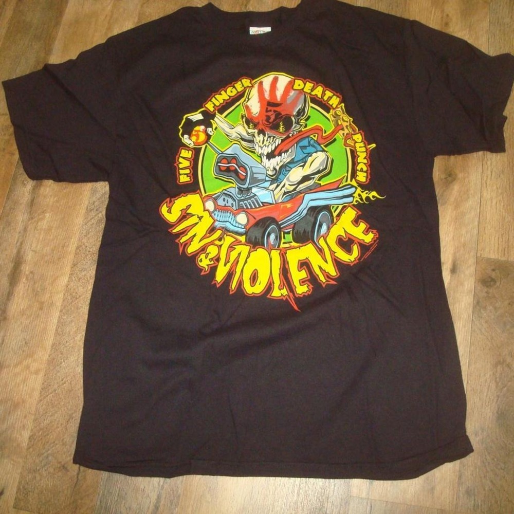 FIVE FINGER DEATH PUNCH 2013 VINTAGE SHIRT RARE‎ NEW